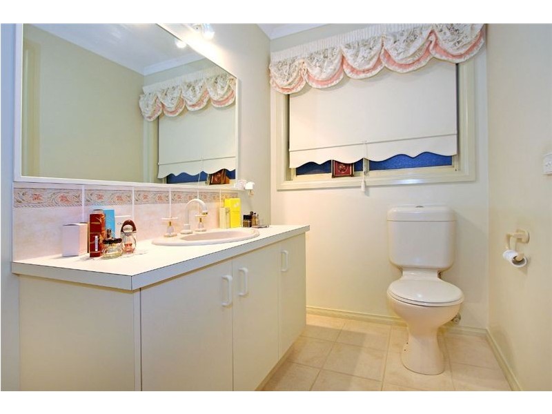 74 Maxwell Street, Mornington VIC 3931