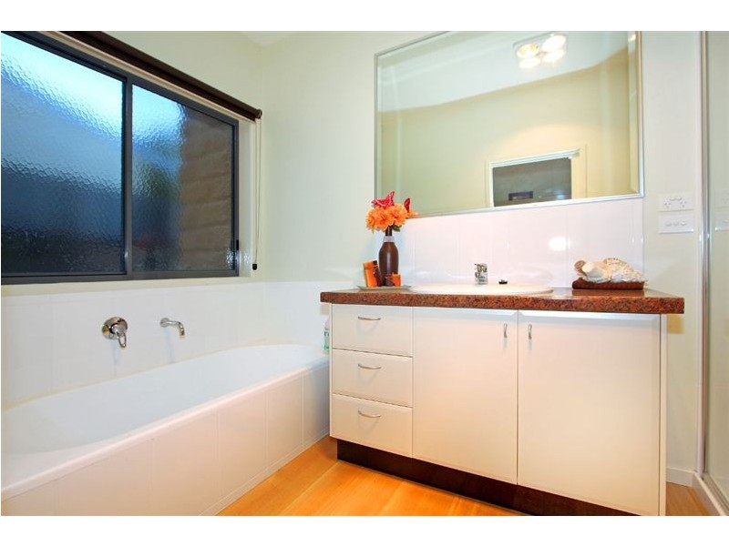 7b Bentons Road, Mornington VIC 3931