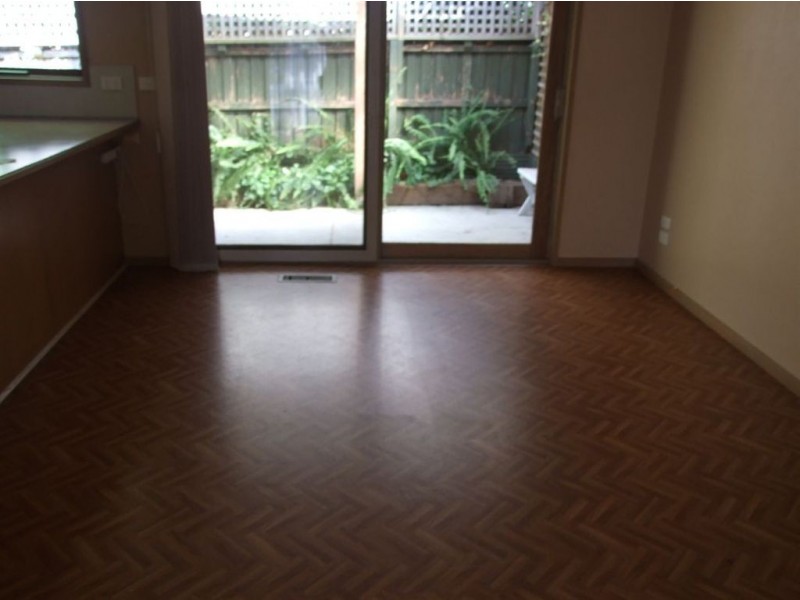 3/3 Campbell Street, Mornington VIC 3931