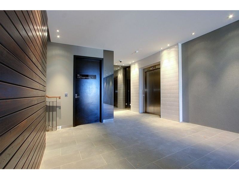 201/22 Main Street, Mornington VIC 3931