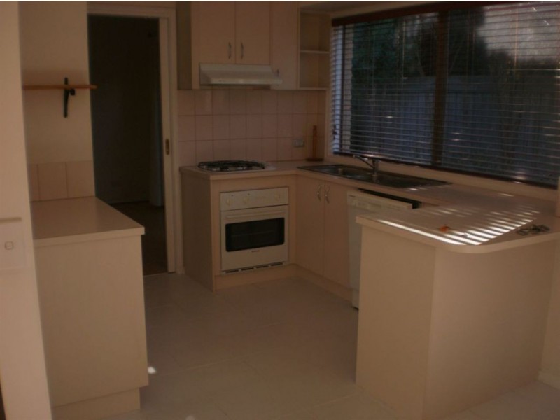 25 Parwan Crescent, Mornington VIC 3931