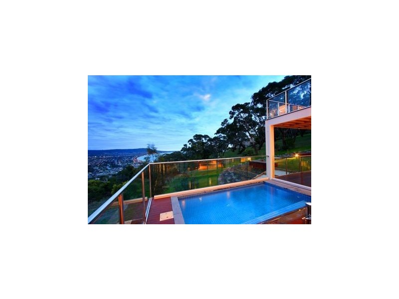 3 Trig Point, Mount Martha VIC 3934