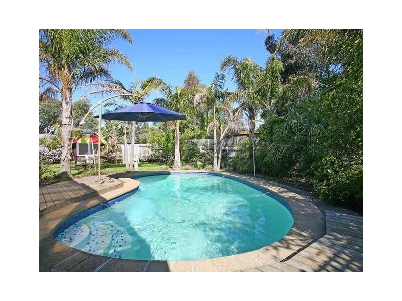 10 Indura Street, Mount Martha VIC 3934