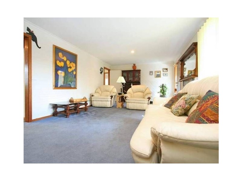 10 Indura Street, Mount Martha VIC 3934