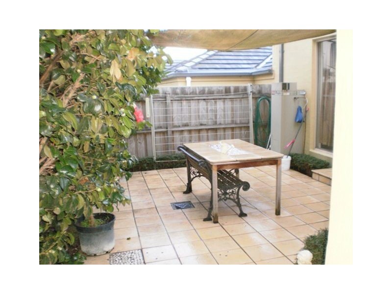 1/105 Tanti Ave, Mornington VIC 3931