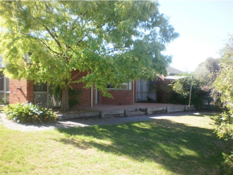 18 Killingholme Drive, Mornington VIC 3931