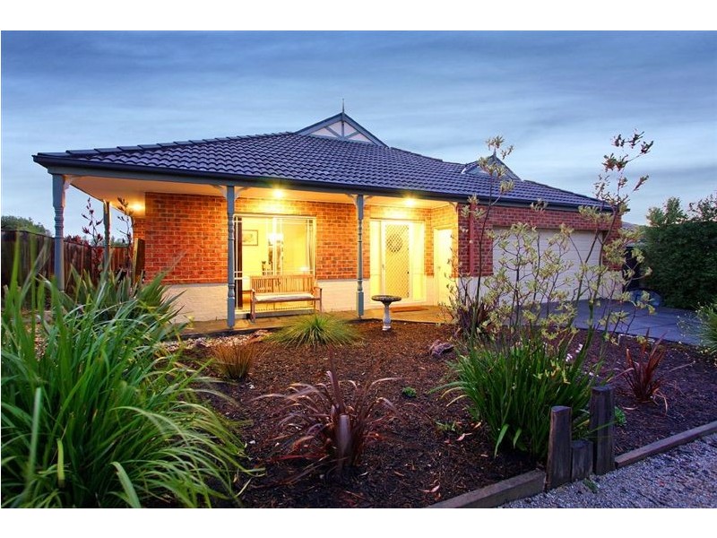 9 Malibu Way, Mount Martha VIC 3934