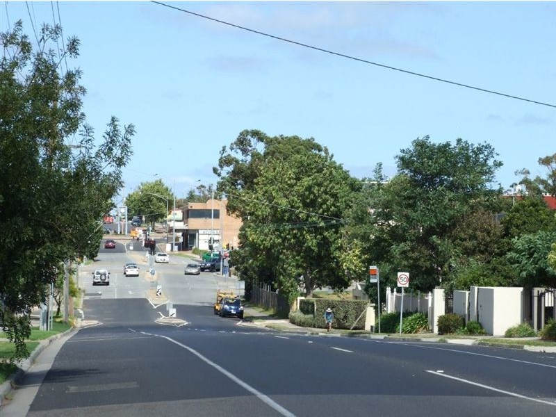 4/60 Tanti Avenue, Mornington VIC 3931