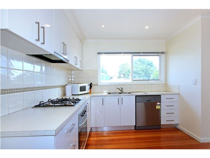 30 Narambi Road, Mornington VIC 3931