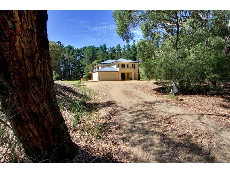 634 Stumpy Gully Road, Tuerong VIC 3915