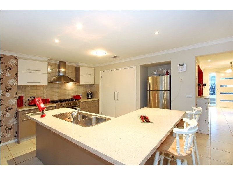 30 Ben Drive, Mornington VIC 3931