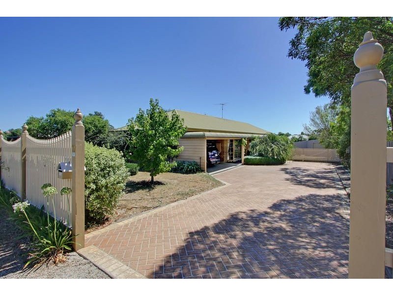 11 Harrap Road, Mount Martha VIC 3934