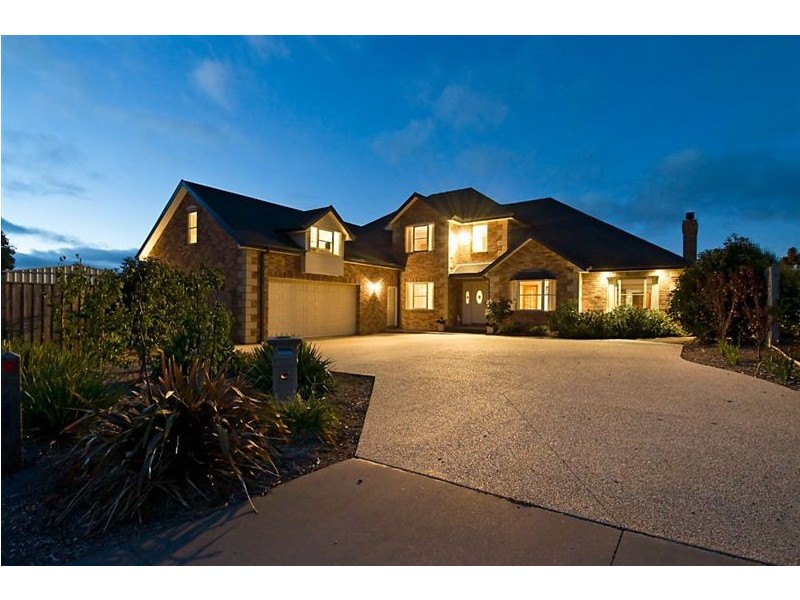 21 Brydon Close, Mornington VIC 3931