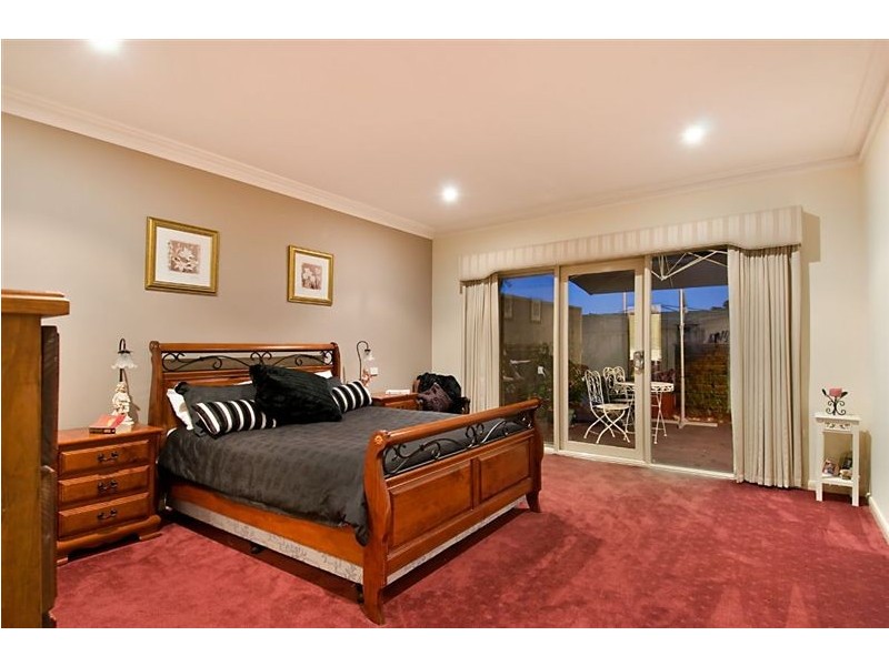 21 Brydon Close, Mornington VIC 3931