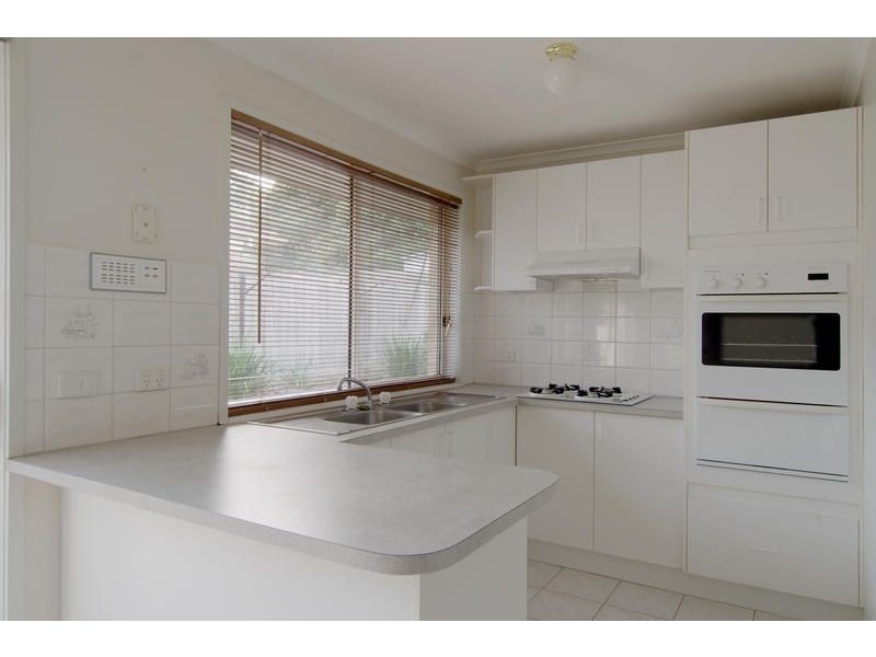 3/26 Pamela Place, Mornington VIC 3931