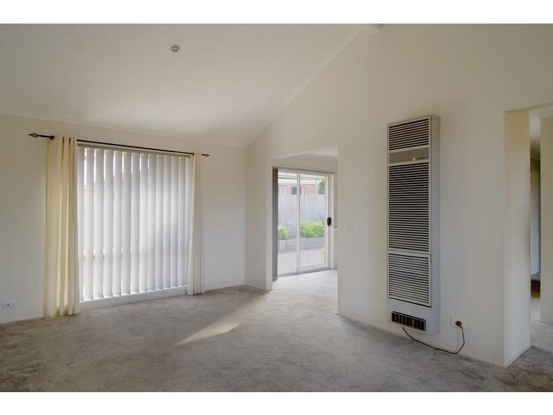 3/26 Pamela Place, Mornington VIC 3931