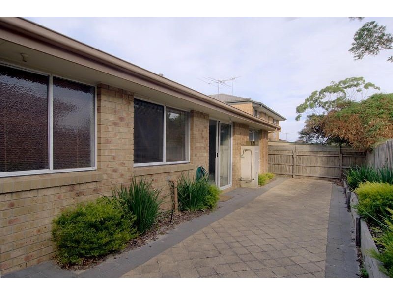 3/26 Pamela Place, Mornington VIC 3931