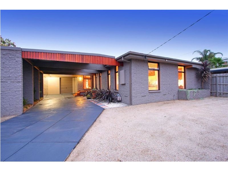 9 Cawarra Street, Mornington VIC 3931