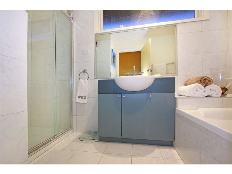 9 Cawarra Street, Mornington VIC 3931