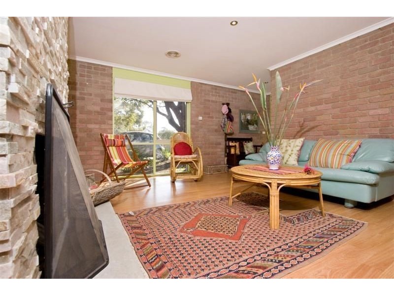 16 Parwan Street, Mornington VIC 3931