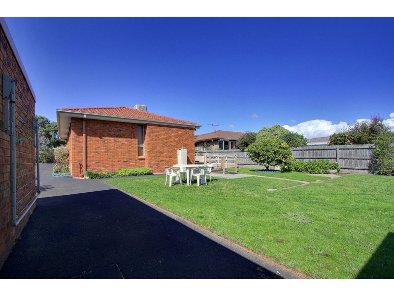 38 Gleneagles Ave, Mornington VIC 3931