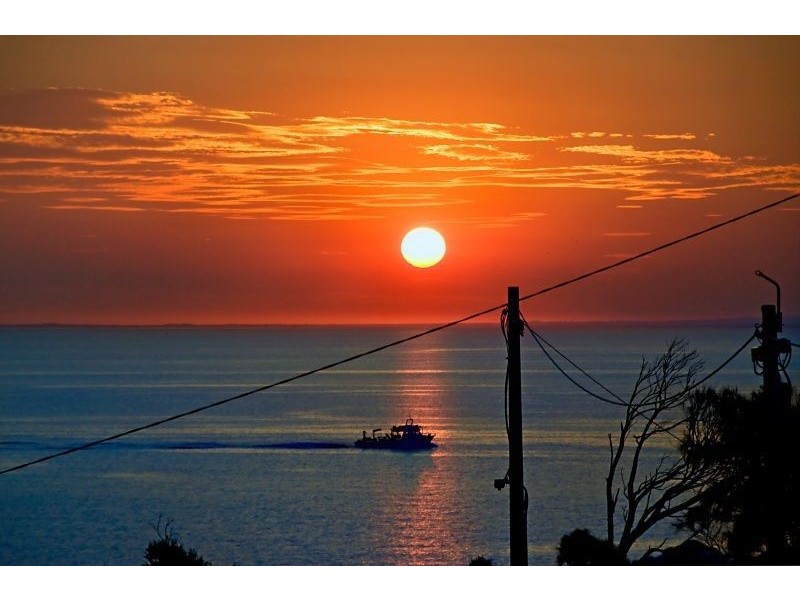 3/42 Queen Street, Mornington VIC 3931