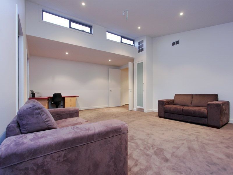 1/14 Separation Street, Mornington VIC 3931