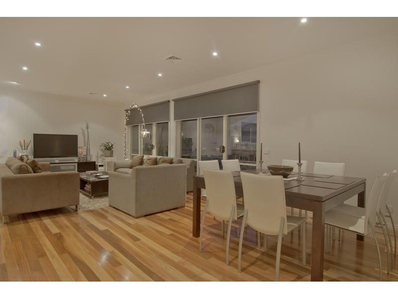 1/55 Herbert Street, Mornington VIC 3931