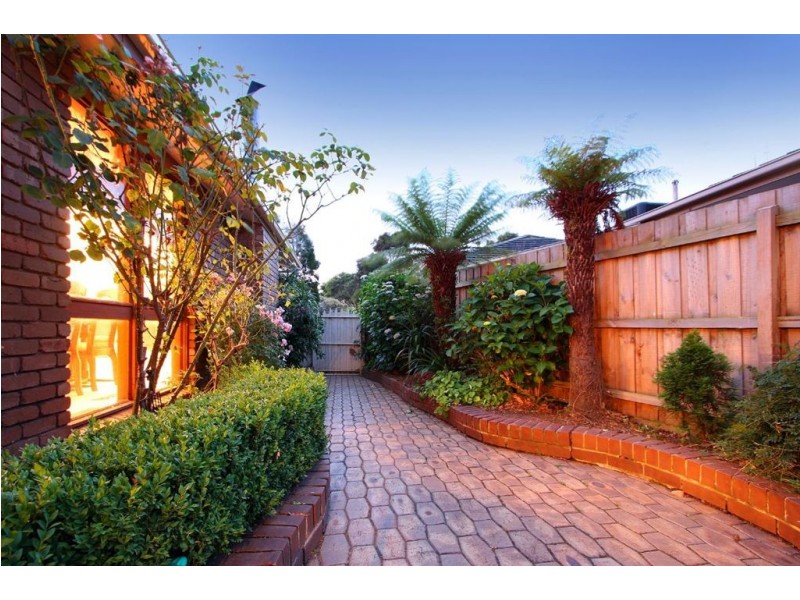 7 Berry Close, Mornington VIC 3931