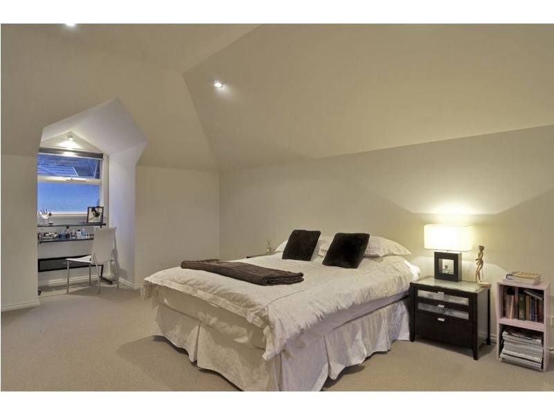 1/55 Herbert Street, Mornington VIC 3931