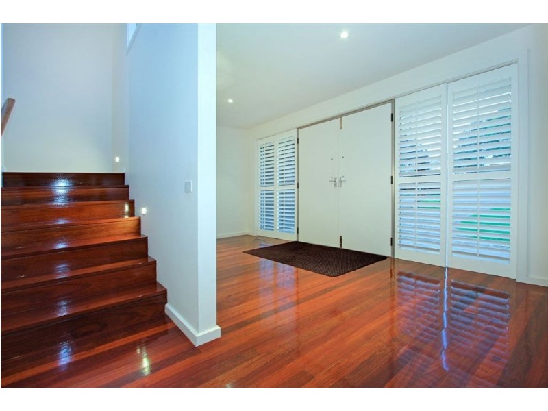 10 Tanti Avenue, Mornington VIC 3931