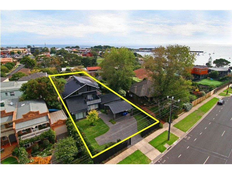 10 Tanti Avenue, Mornington VIC 3931
