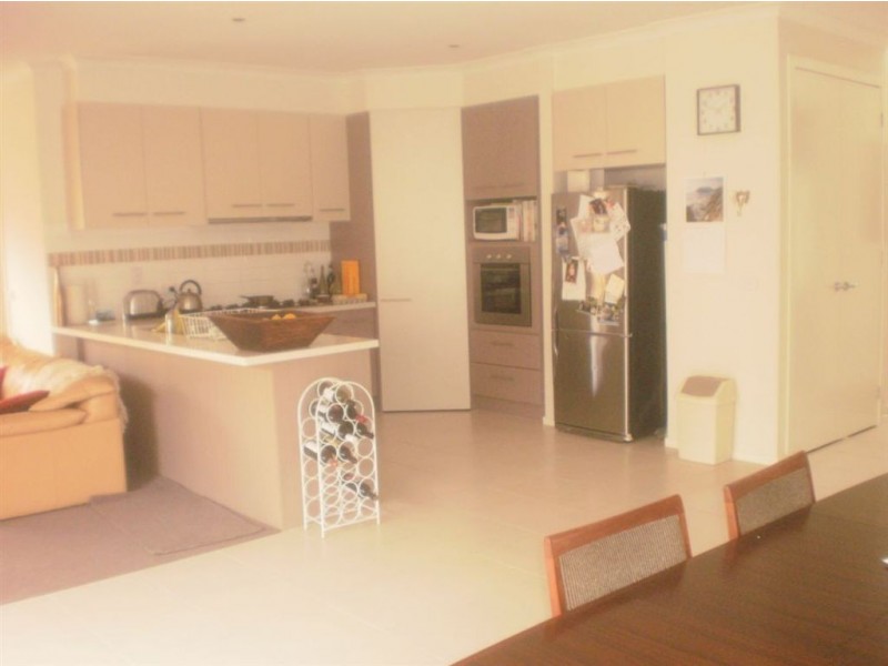 6/43 Van Ness Ave, Mornington VIC 3931