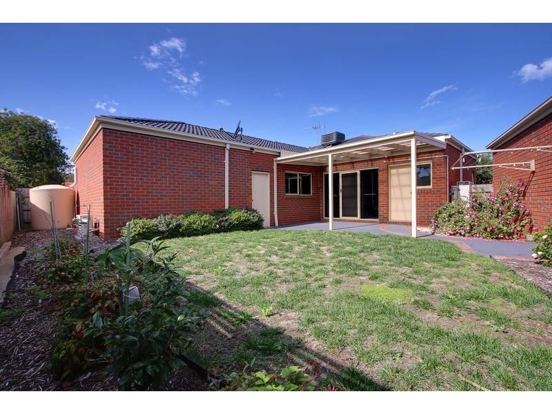 1/100 Beleura Hill Road, Mornington VIC 3931