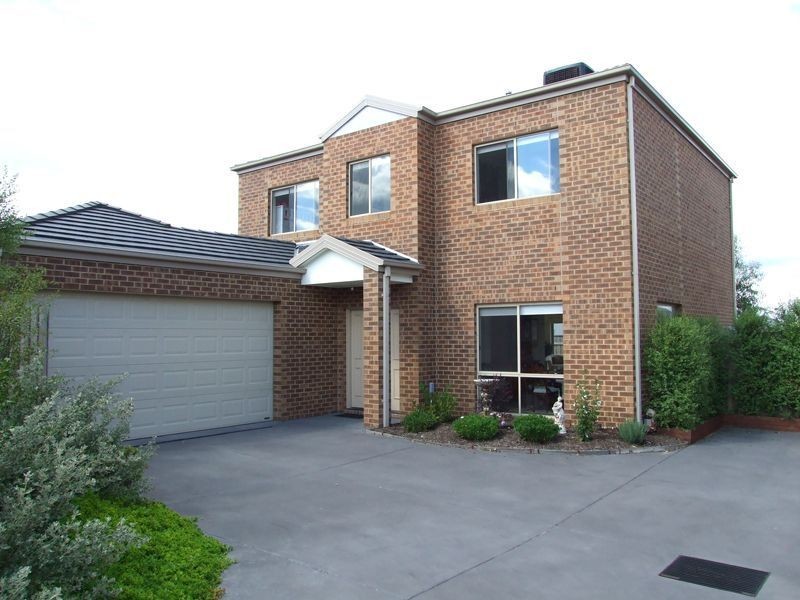 2/13-15 Samantha Drive, Mornington VIC 3931