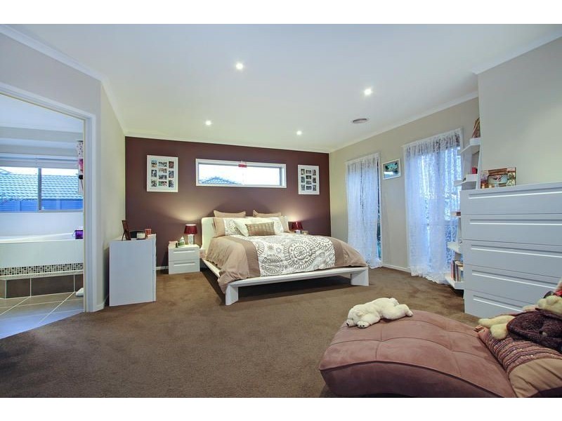 13 Scenic Court, Mount Martha VIC 3934