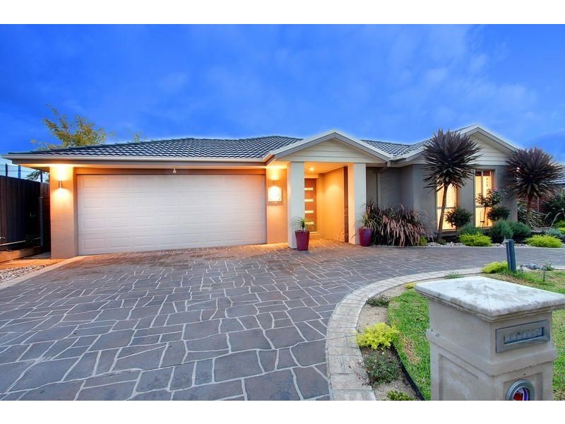 13 Scenic Court, Mount Martha VIC 3934