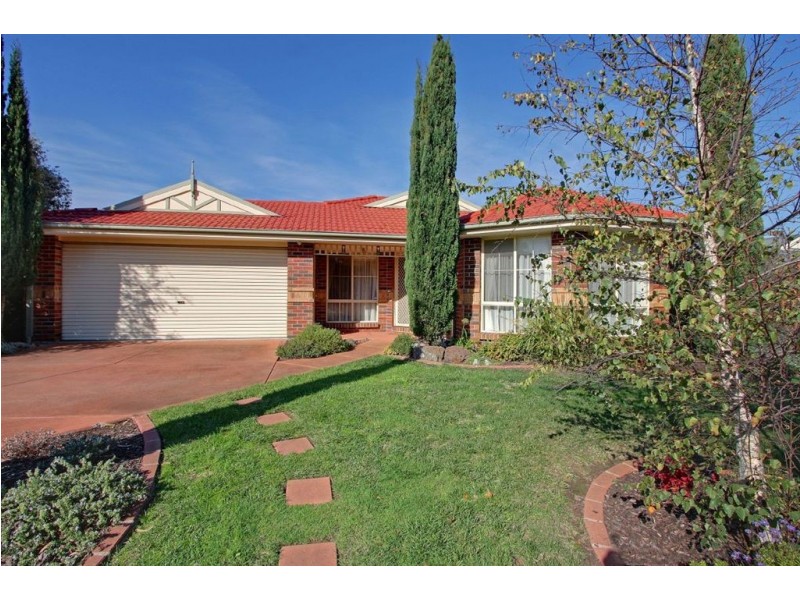 12 Beal Place, Mornington VIC 3931