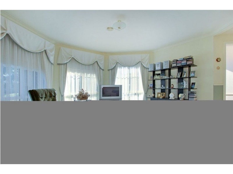 12 Beal Place, Mornington VIC 3931