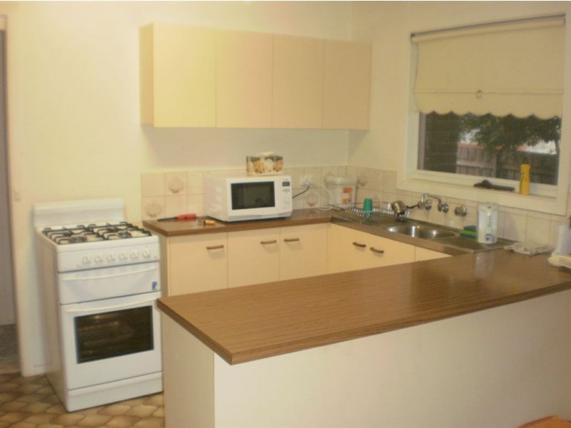 4/8-10 Wisewould Ave, Seaford VIC 3198