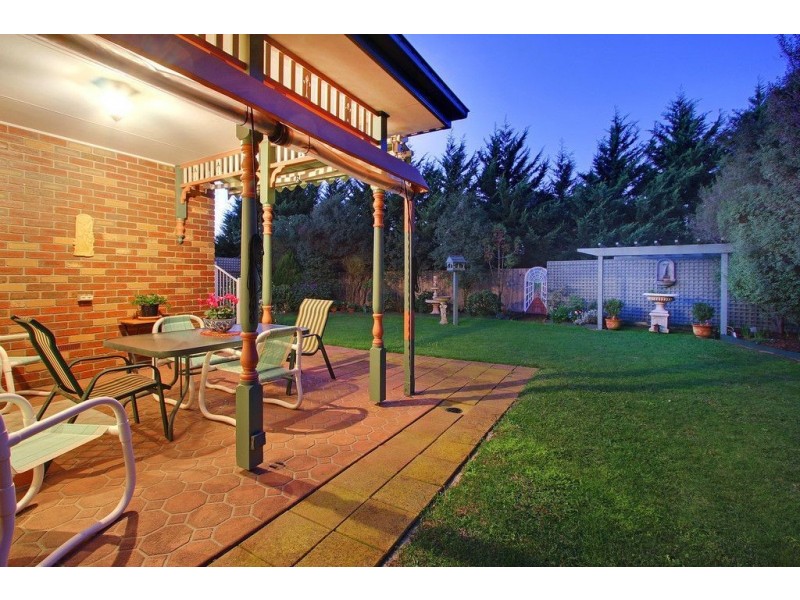 25 Parkside Crescent, Mornington VIC 3931