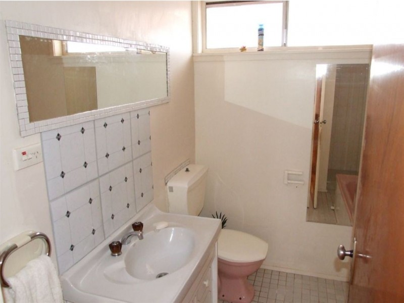 24 Taranna Street, Mornington VIC 3931