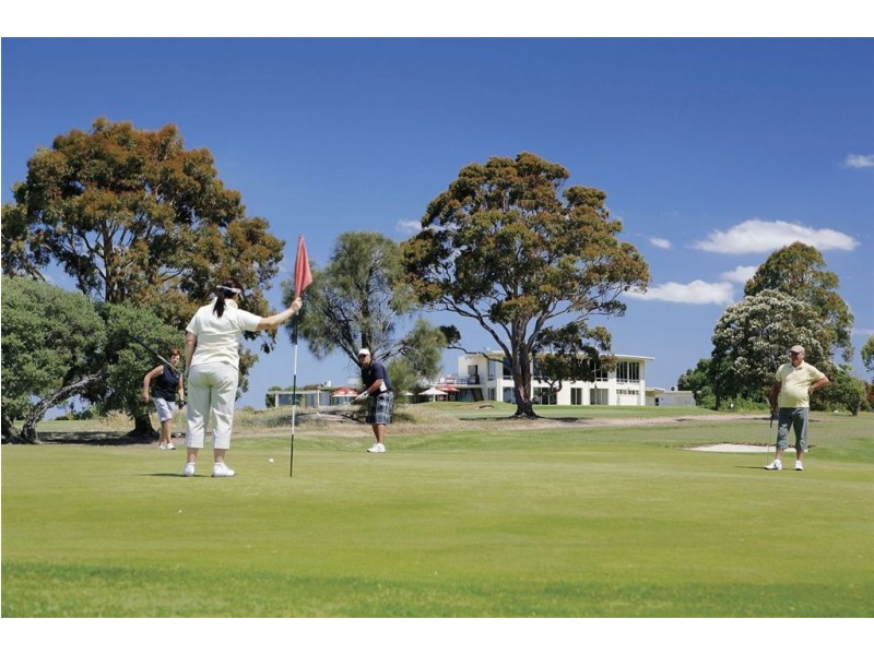 7/17-31 Tanti Avenue, Mornington VIC 3931