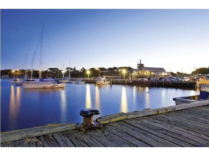 10/17-31 Tanti Avenue, Mornington VIC 3931