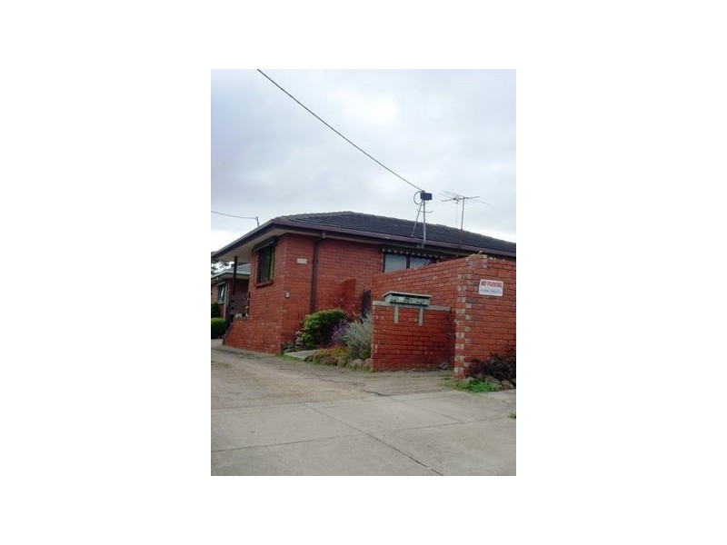 1/9 Burnett Street, Mornington VIC 3931