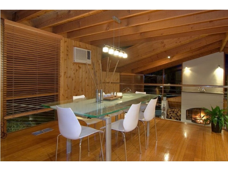 98 Ellerina Road, Mount Martha VIC 3934