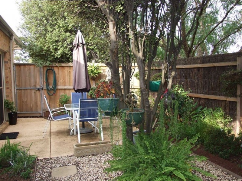 1/105 Bentons Road, Mornington VIC 3931