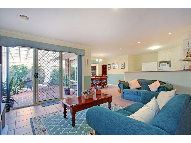 83 St Mitchell Circuit, Mornington VIC 3931