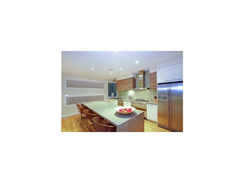 3/42 Queen Street, Mornington VIC 3931