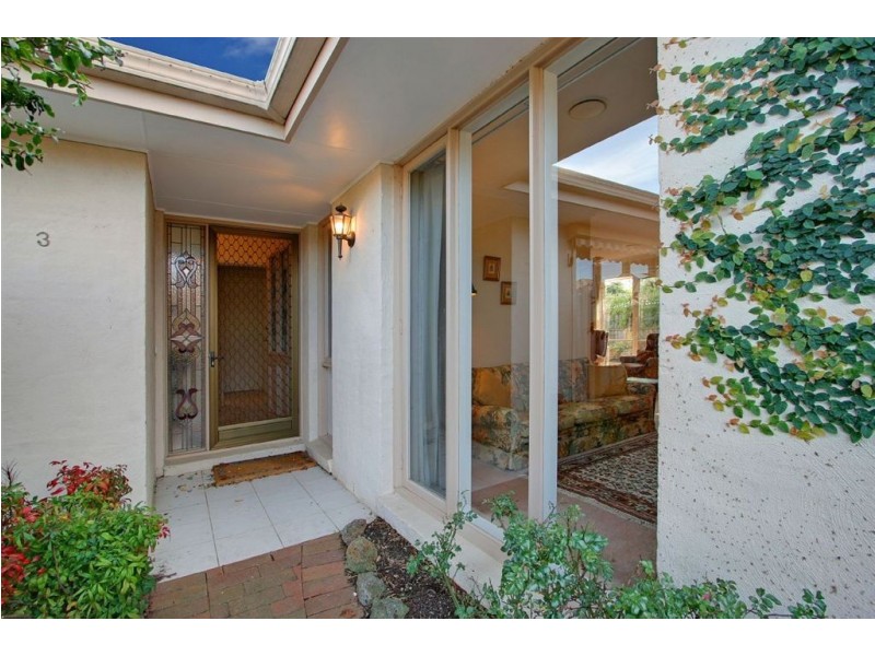 3/52 Beleura Hill Road, Mornington VIC 3931